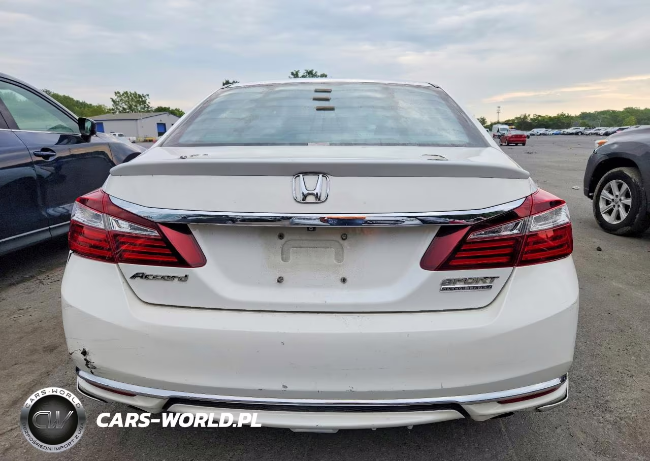 2017 Honda Accord Sport Special Edition VIN:1HGCR2F1XHA018964 - 6