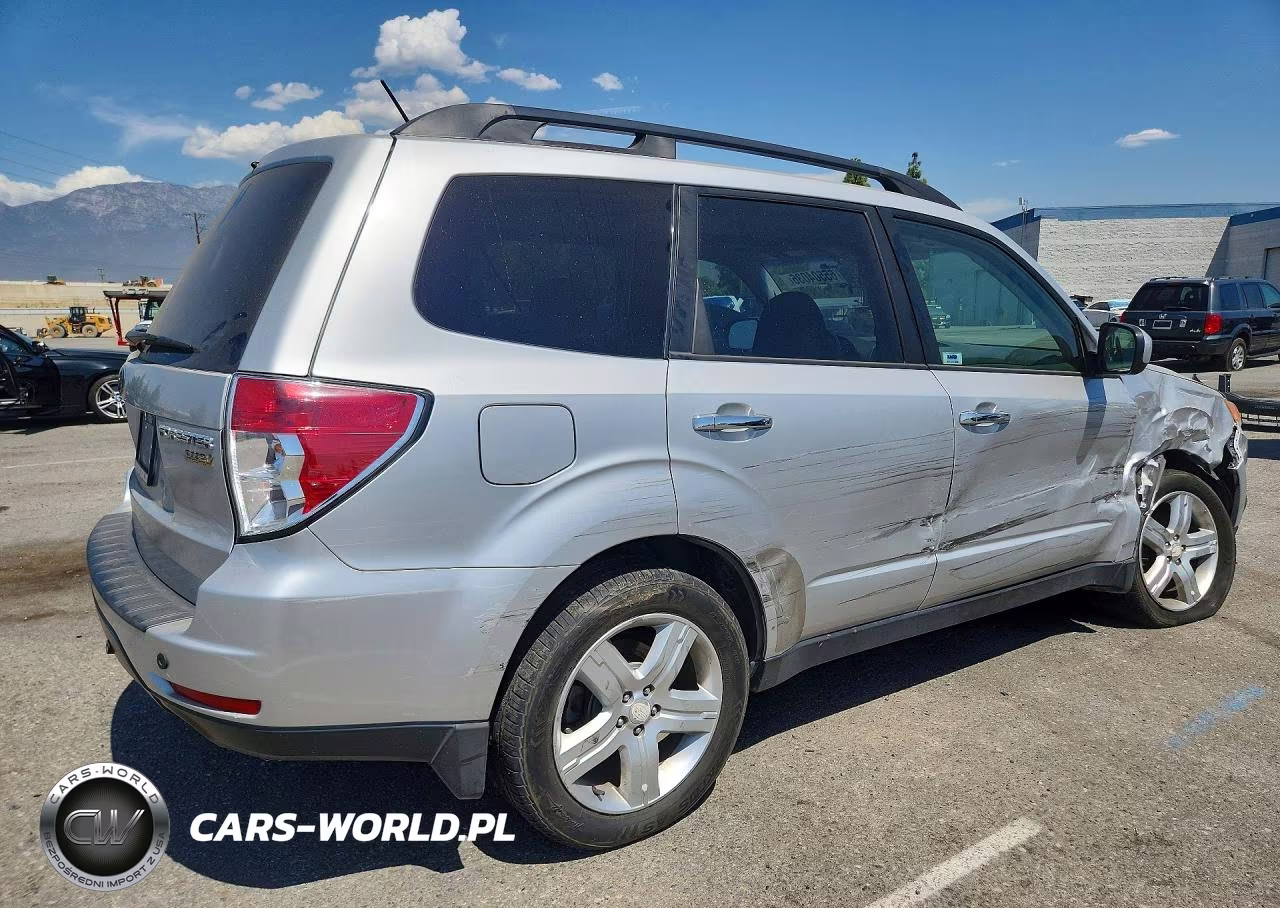2010 Subaru Forester 2.5X Premium VIN:JF2SH6CC0AH709154 - 3