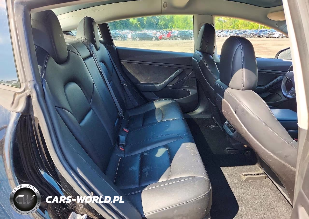 2019 Tesla Model 3 VIN:5YJ3E1EA6KF305075 - 10