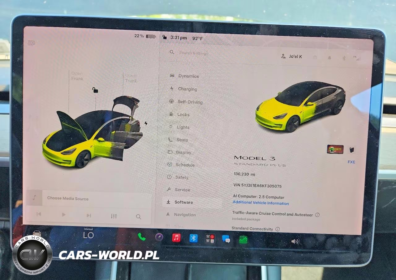 2019 Tesla Model 3 VIN:5YJ3E1EA6KF305075 - 9