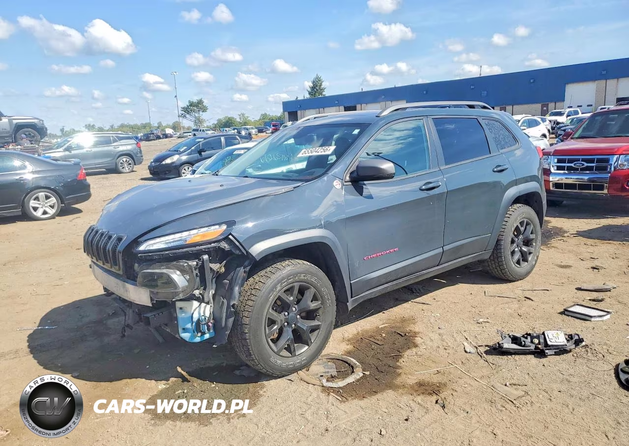 2016 Jeep Cherokee Trailhawk – zdjęcie 1 z 13