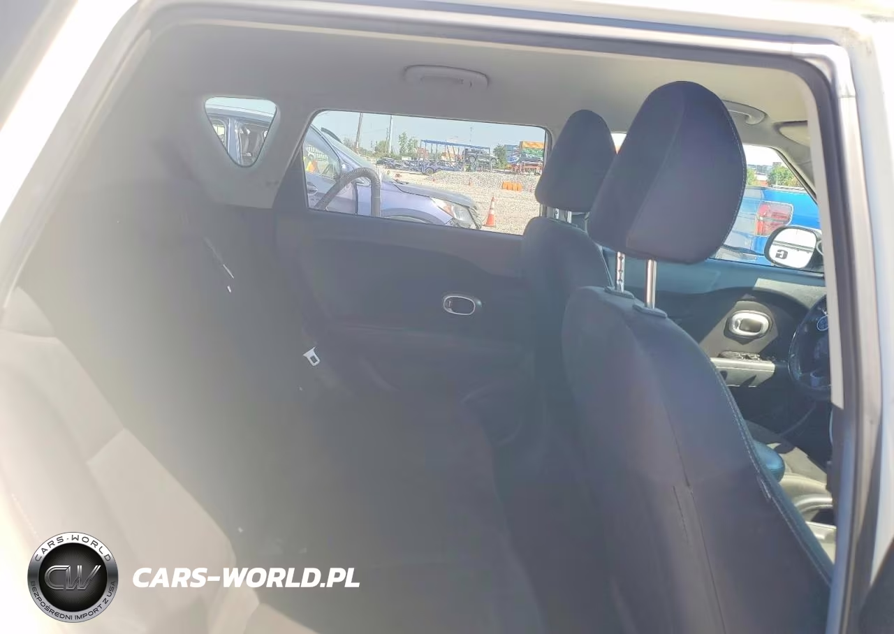 2016 Kia Soul Base VIN:KNDJN2A20G7361067 - 10