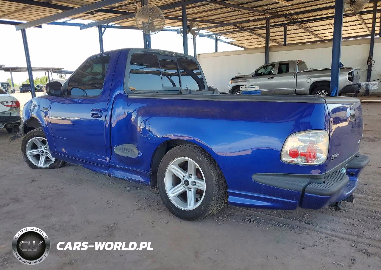 2004 Ford F150 Svt Lightning VIN:2FTRF07334CA49262 - 2