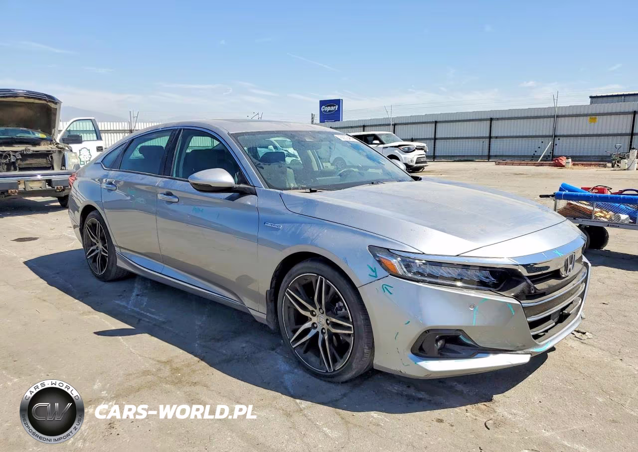 2022 Honda Accord Touring Hybrid VIN:1HGCV3F91NA028995 - 4