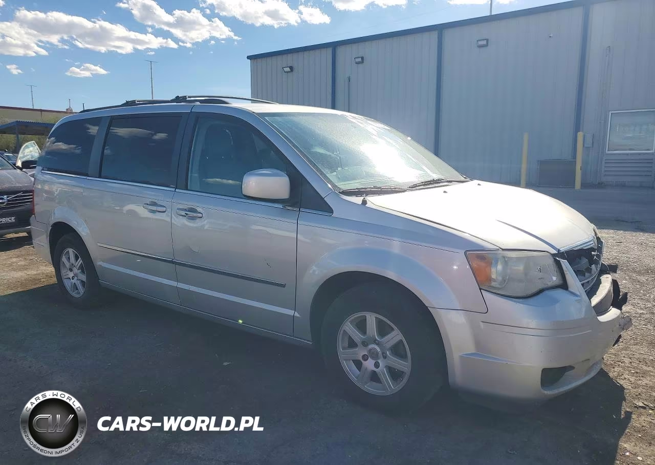 2010 Chrysler Town & Country Touring VIN:2A4RR5DX8AR345540 - 4