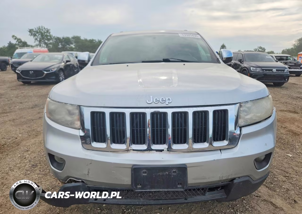 2013 Jeep Grand Cherokee Laredo VIN:1C4RJFAGXDC609880 - 5