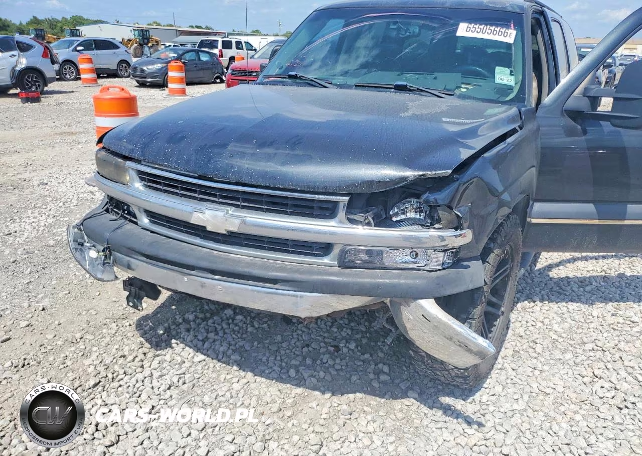 2003 Chevrolet Suburban C1500 VIN:3GNEC16ZX3G346086 - 11