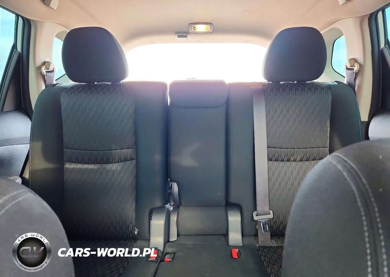 2017 Nissan Rogue S VIN:KNMAT2MT4HP530289 - 10