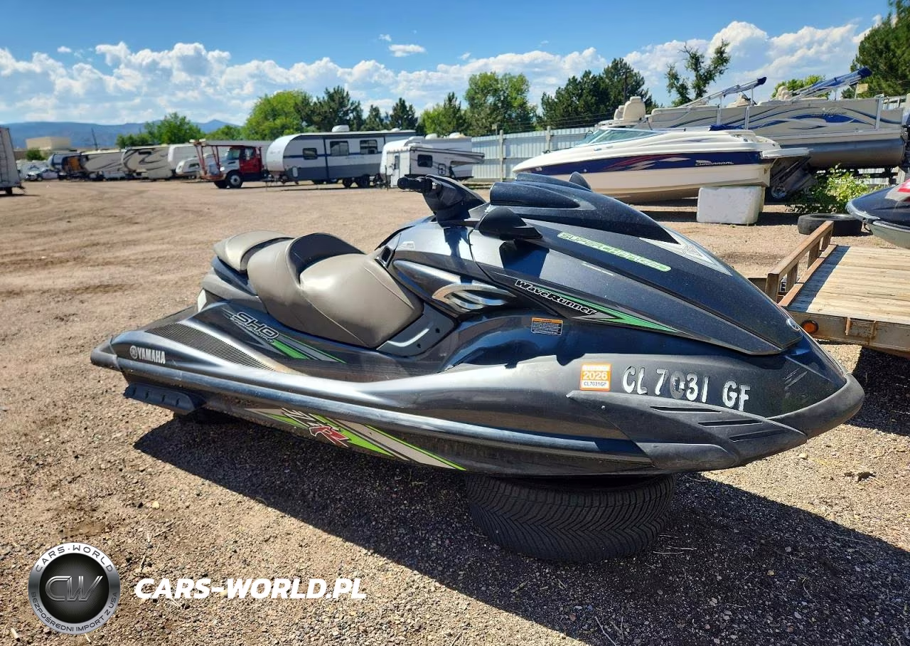 2013 Yamaha Wave Runner Fzr