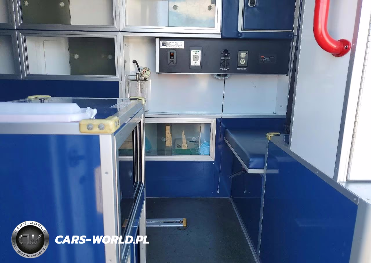 2017 Mercedes-Benz Sprinter 2500 VIN:WDAPE7CD7HP512996 - 11