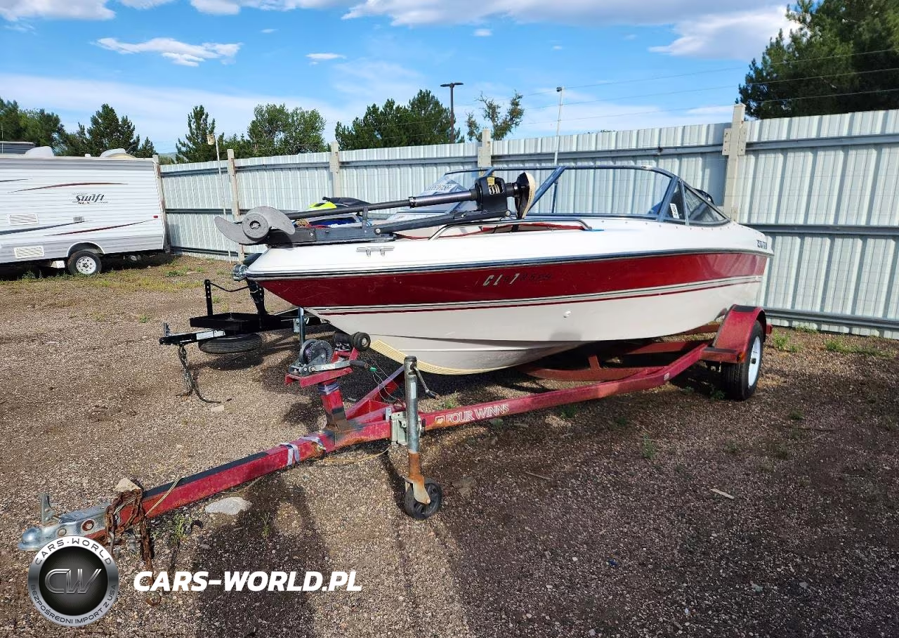 1995 Four Winns Boat VIN:WNZ64136E595 - 2