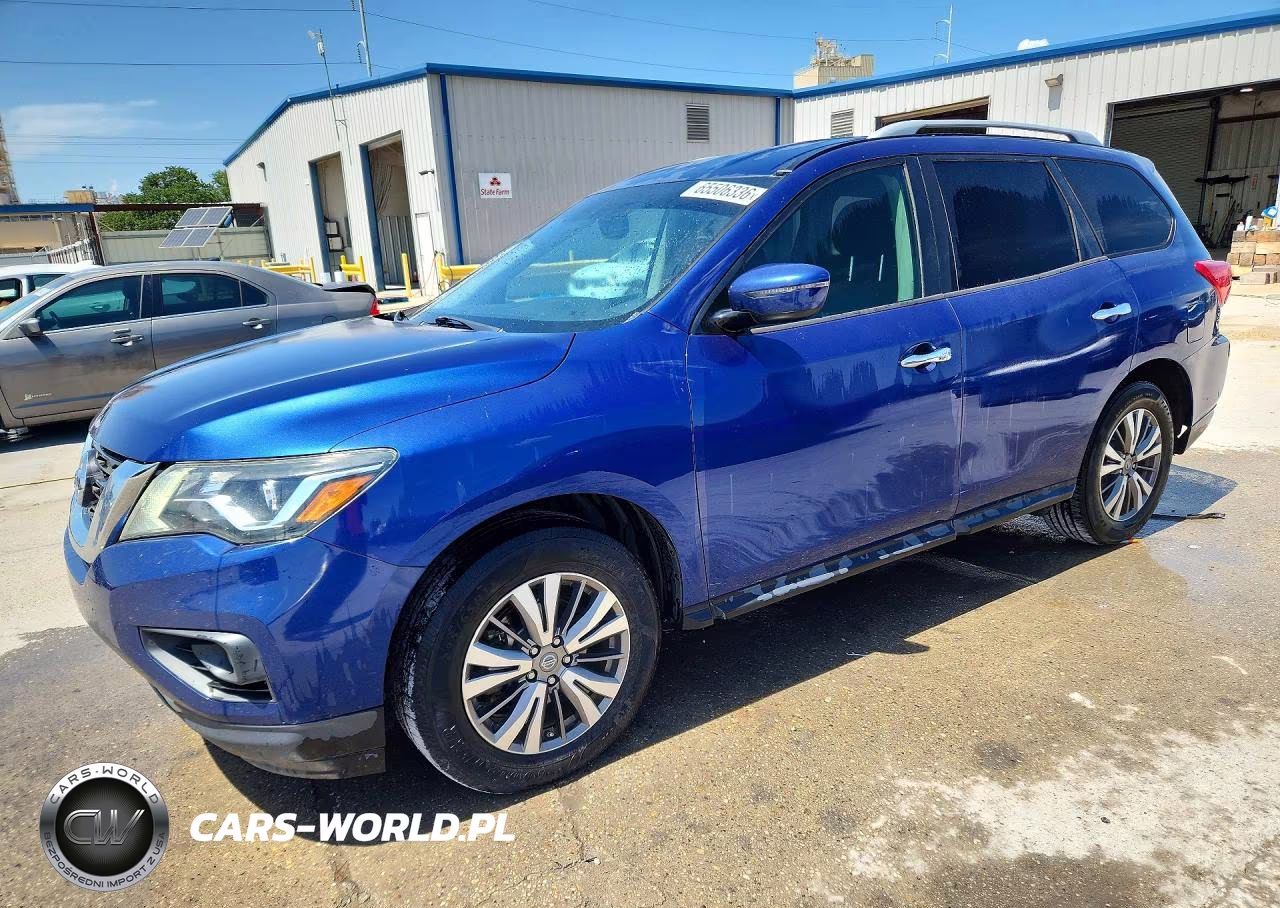 2019 Nissan Pathfinder Sv