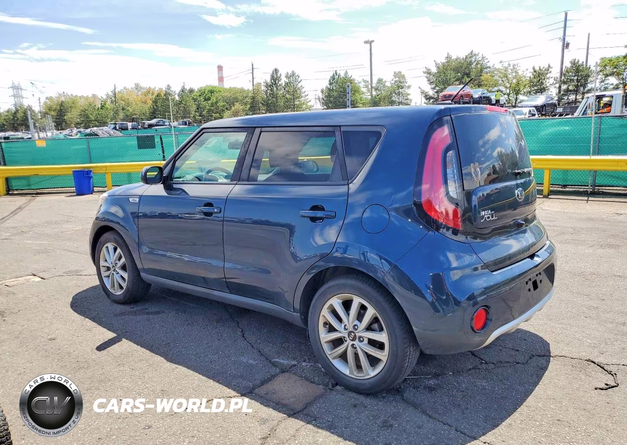 2018 Kia Soul + VIN:KNDJP3A50J7597865 - 2