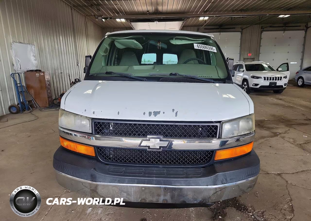 2008 Chevrolet Express G3500 VIN:1GAHG39K881170433 - 5