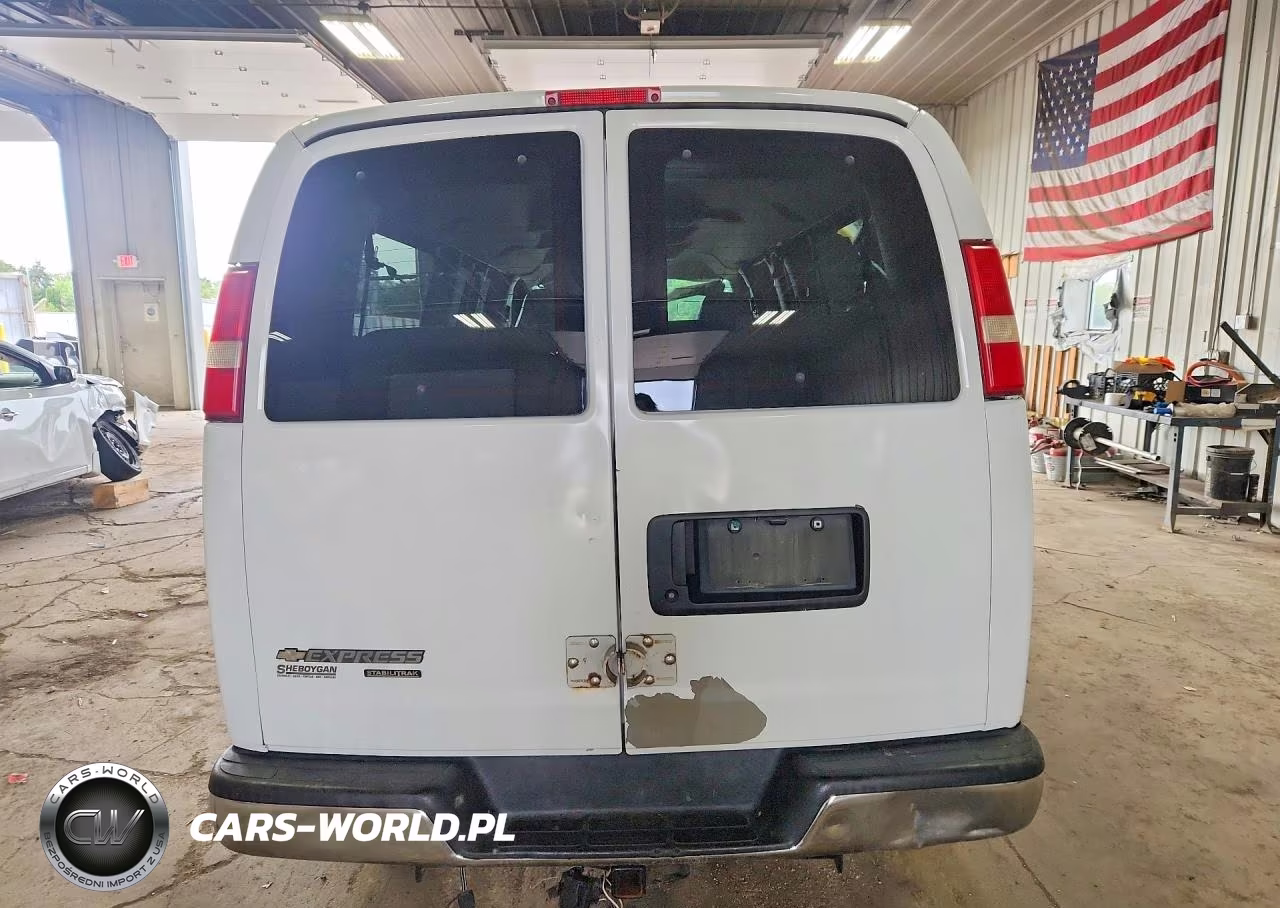 2008 Chevrolet Express G3500 VIN:1GAHG39K881170433 - 6
