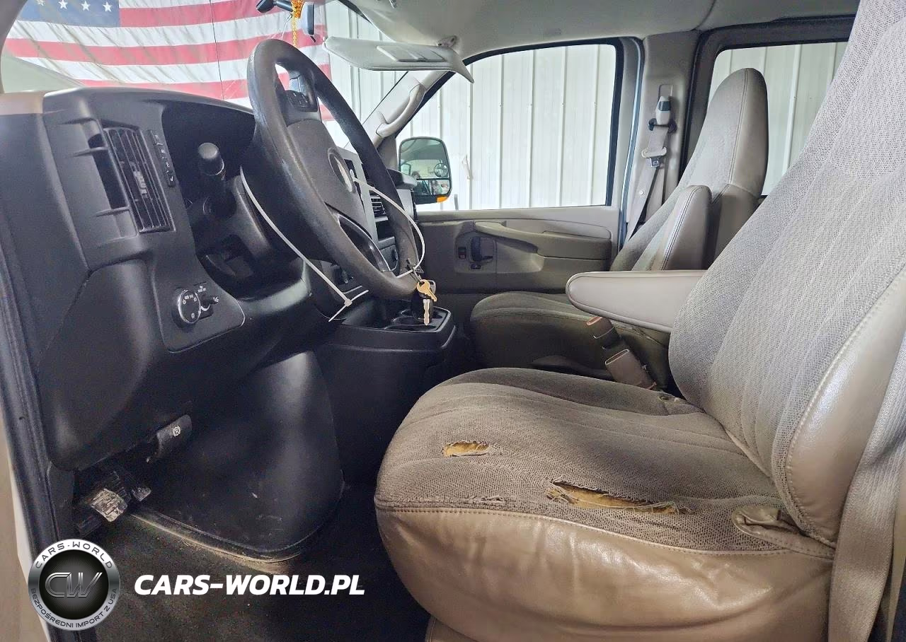 2008 Chevrolet Express G3500 VIN:1GAHG39K881170433 - 7