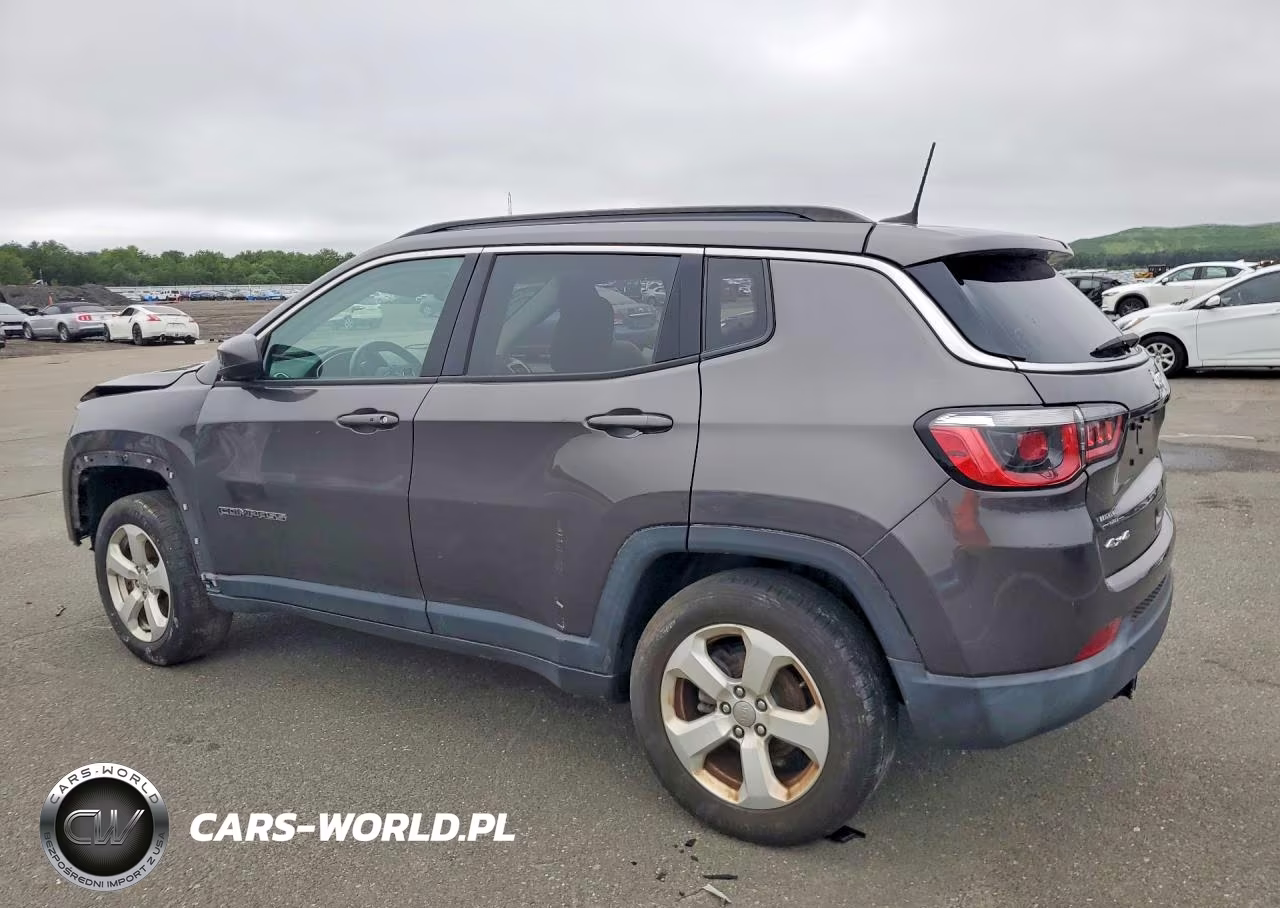 2019 Jeep Compass Latitude VIN:3C4NJDBB8KT650676 - 2