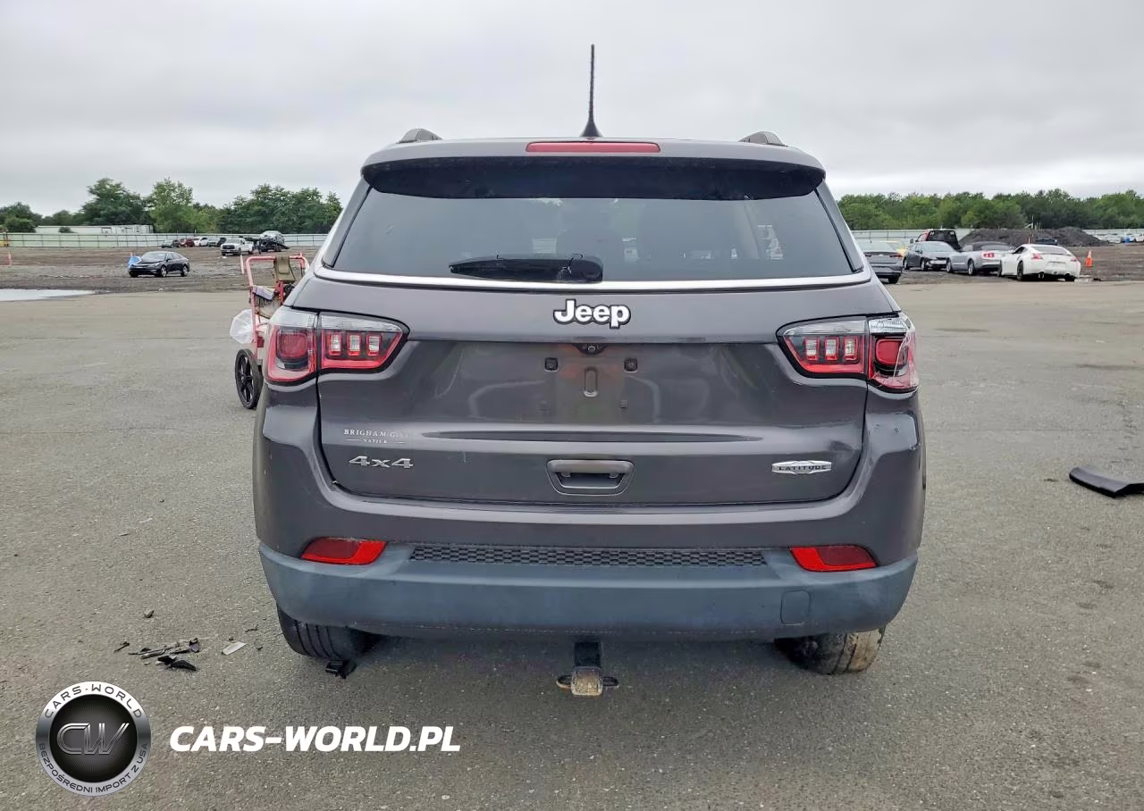 2019 Jeep Compass Latitude VIN:3C4NJDBB8KT650676 - 6