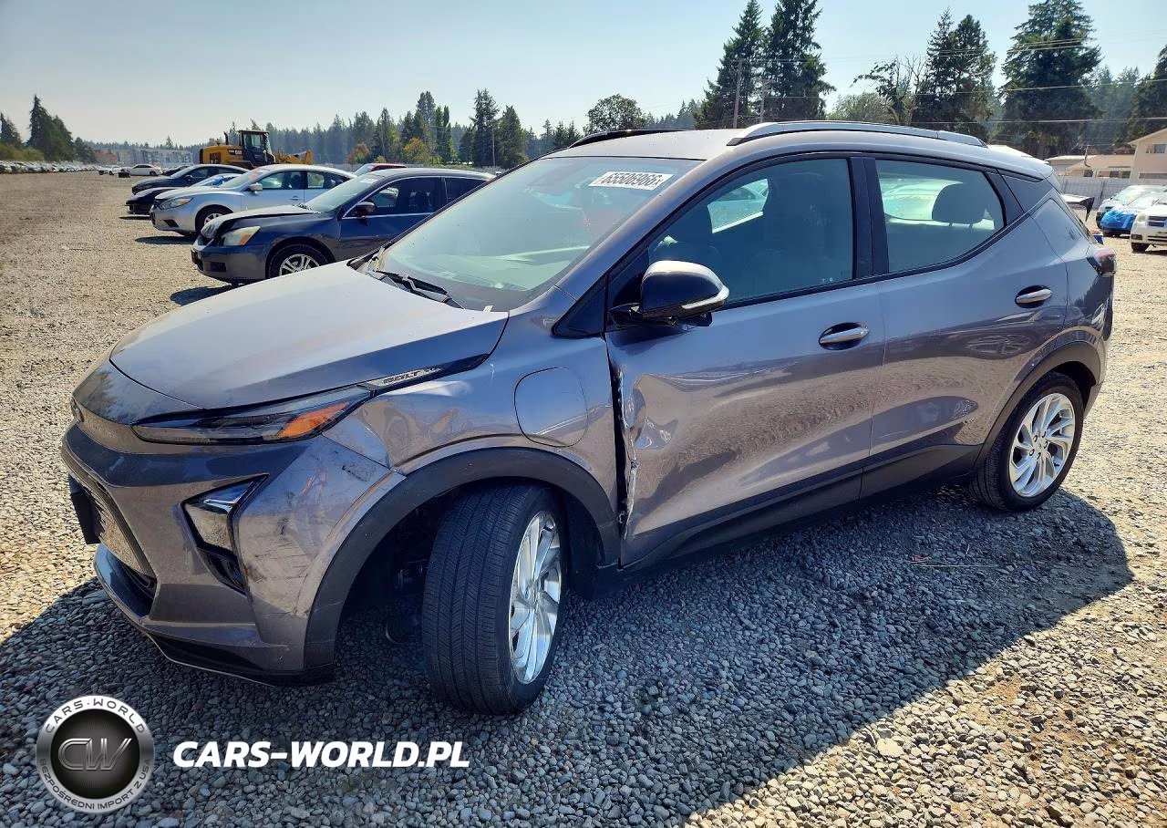 2023 Chevrolet Bolt Euv Lt VIN:1G1FY6S08P4139999 - 1