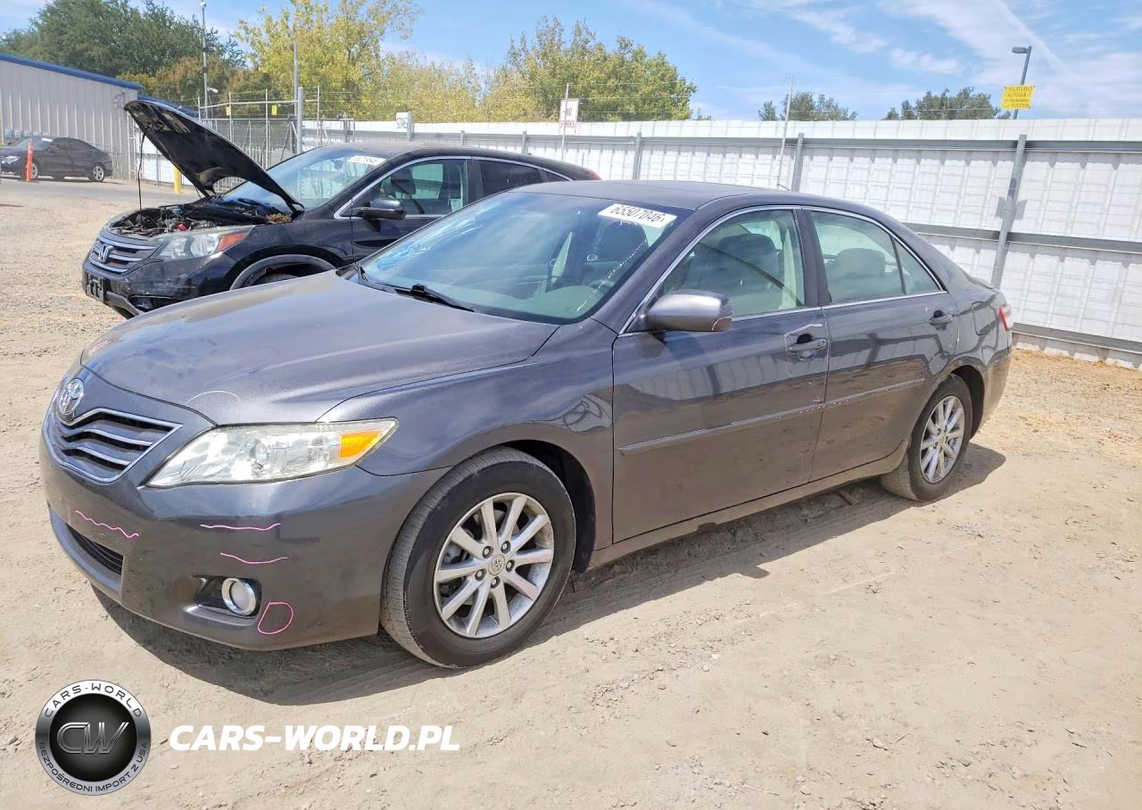 2011 Toyota Camry Xle V6