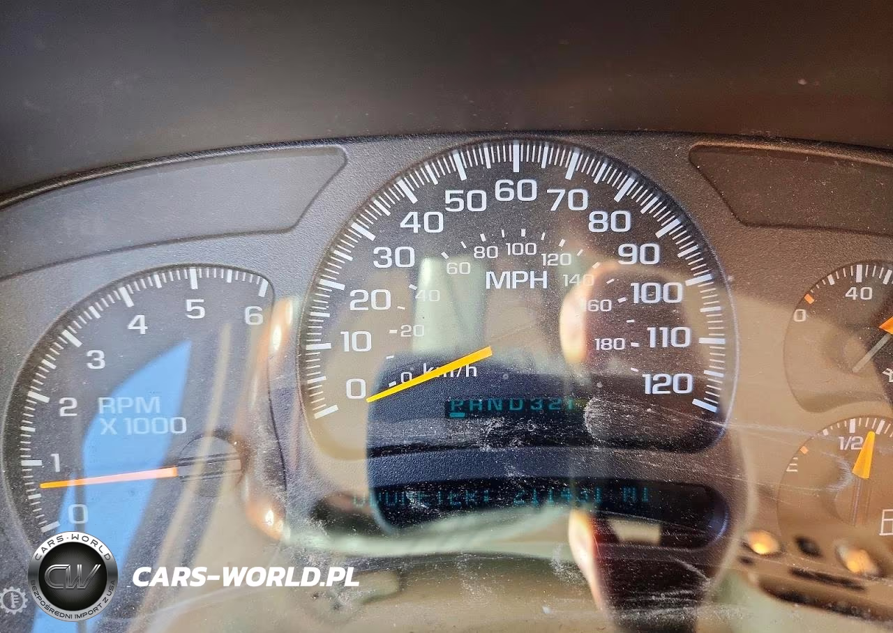 2004 Cadillac Escalade Luxury VIN:1GYEK63N34R261161 - 9