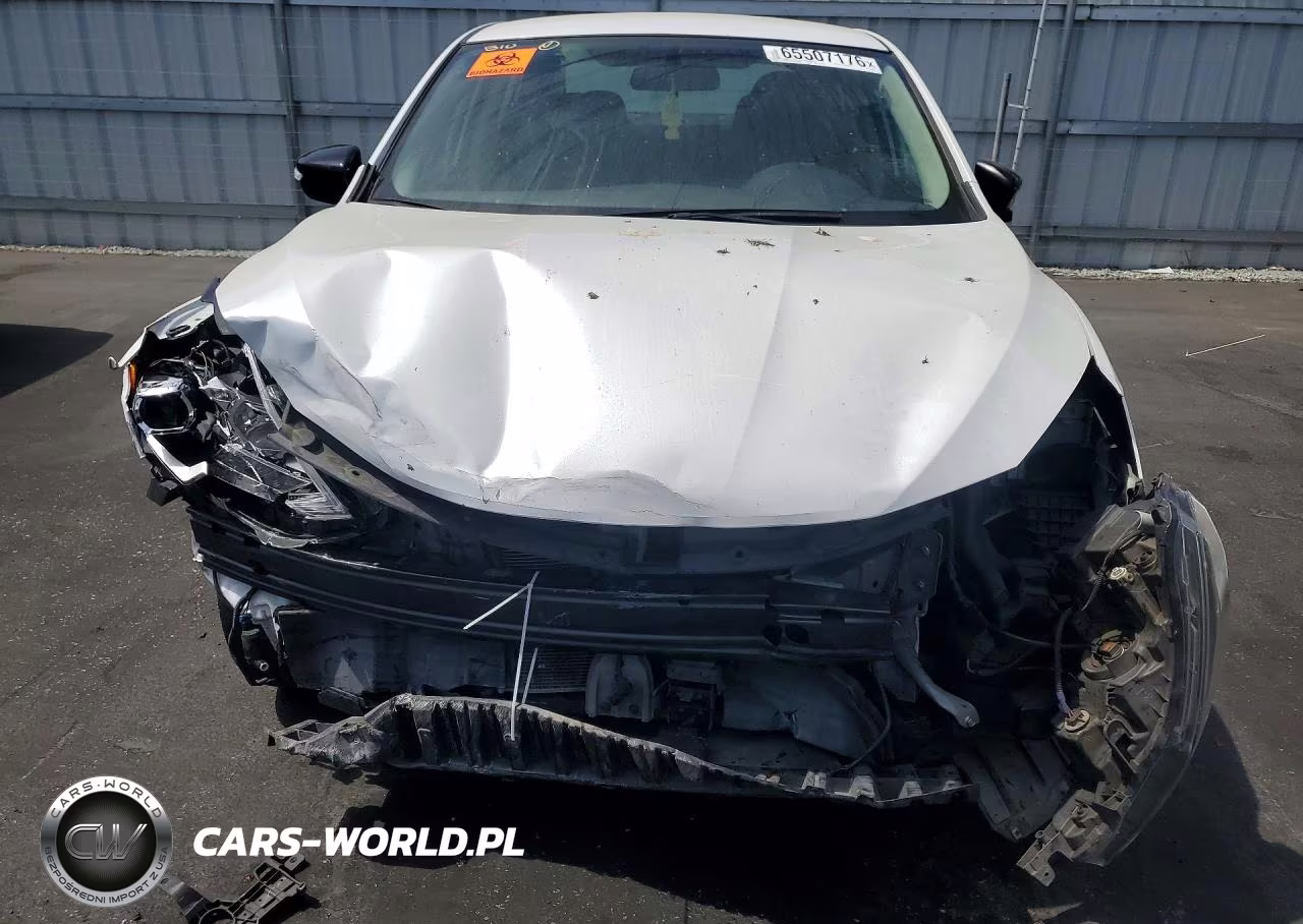 2018 Nissan Sentra Sr VIN:3N1AB7AP4JY249964 - 5
