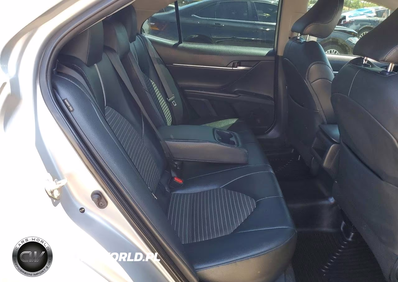 2019 Toyota Camry Se VIN:4T1B11HK3KU284314 - 10