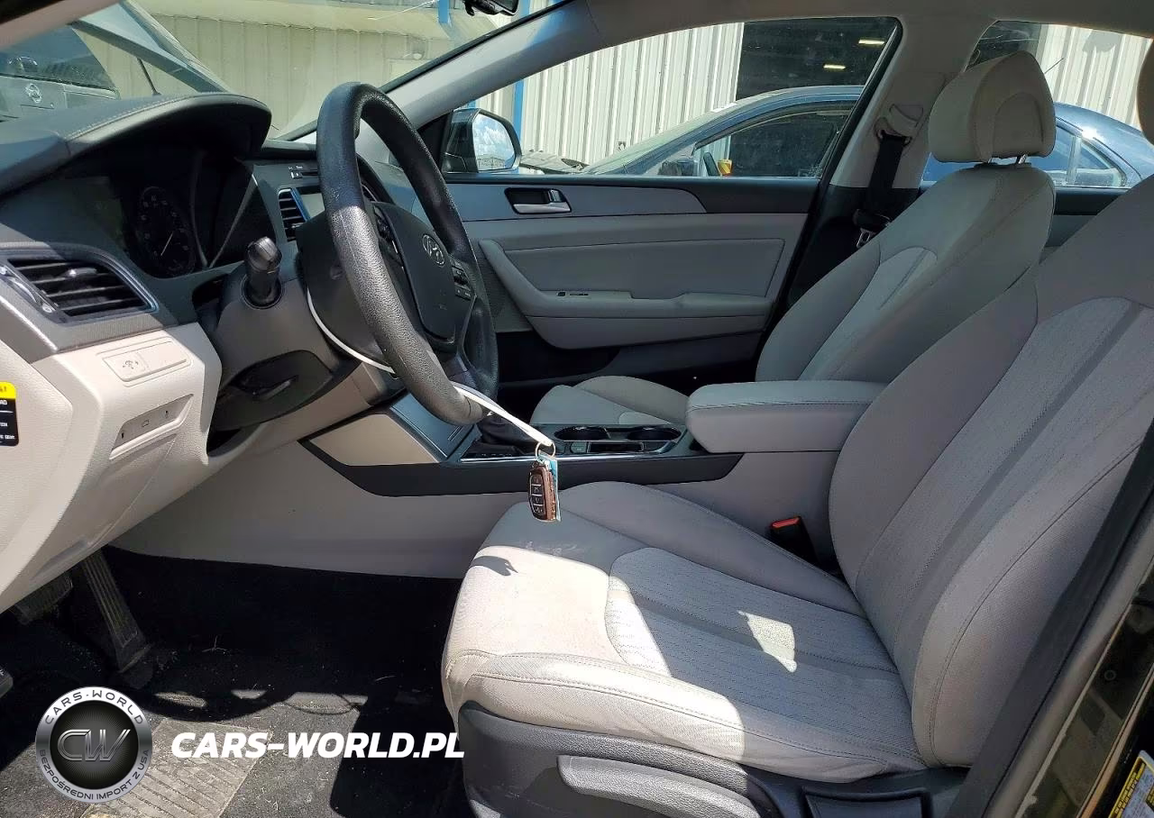 2017 Hyundai Sonata Hybrid Se VIN:KMHE24L17HA060371 - 7