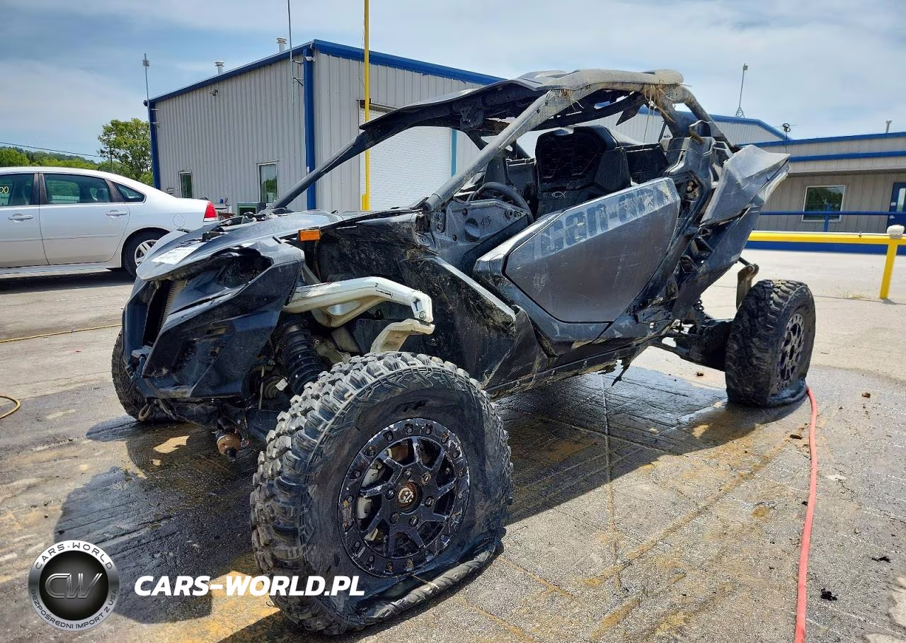 2024 Can-Am Maverick R Utility Vehicle VIN:3JB8XAT48RE004307 - 3