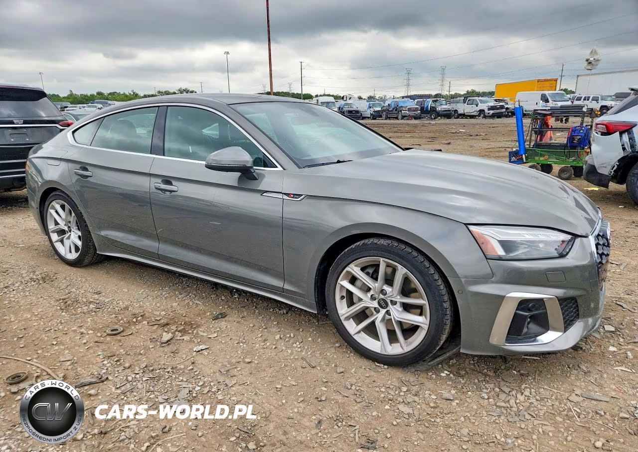 2023 Audi A5 Prestige 45 VIN:WAUEACF5XPA042006 - 4