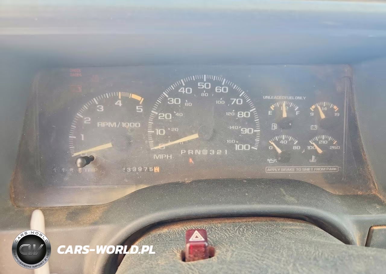 1995 GMC Sierra K2500 VIN:1GTFK24K8SZ505469 - 9