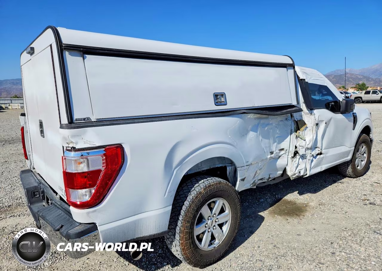 2023 Ford F150 Xl VIN:1FTMF1CP6PKG15925 - 3