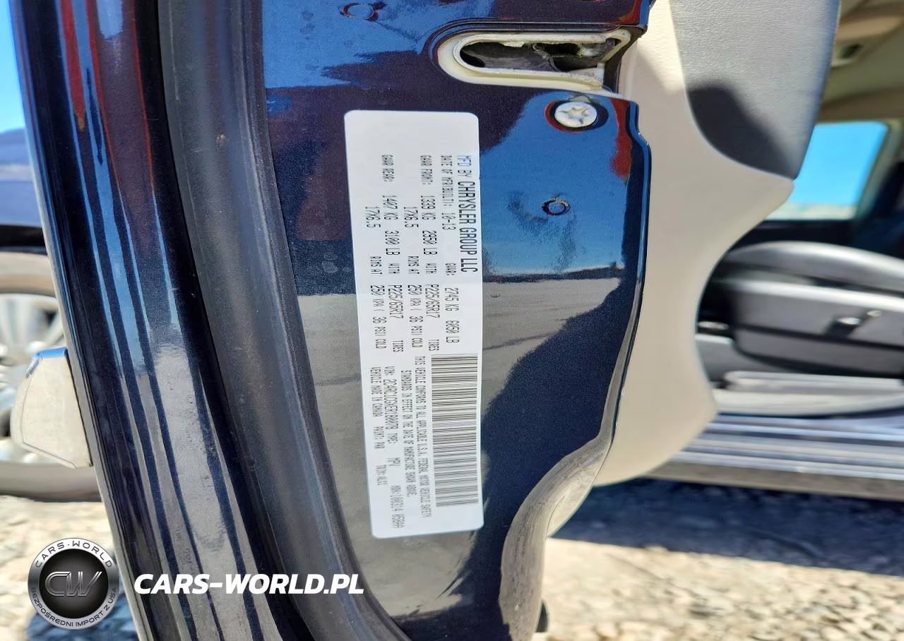 2014 Chrysler Town And Country VIN:2C4RC1CGXER180078 - 12