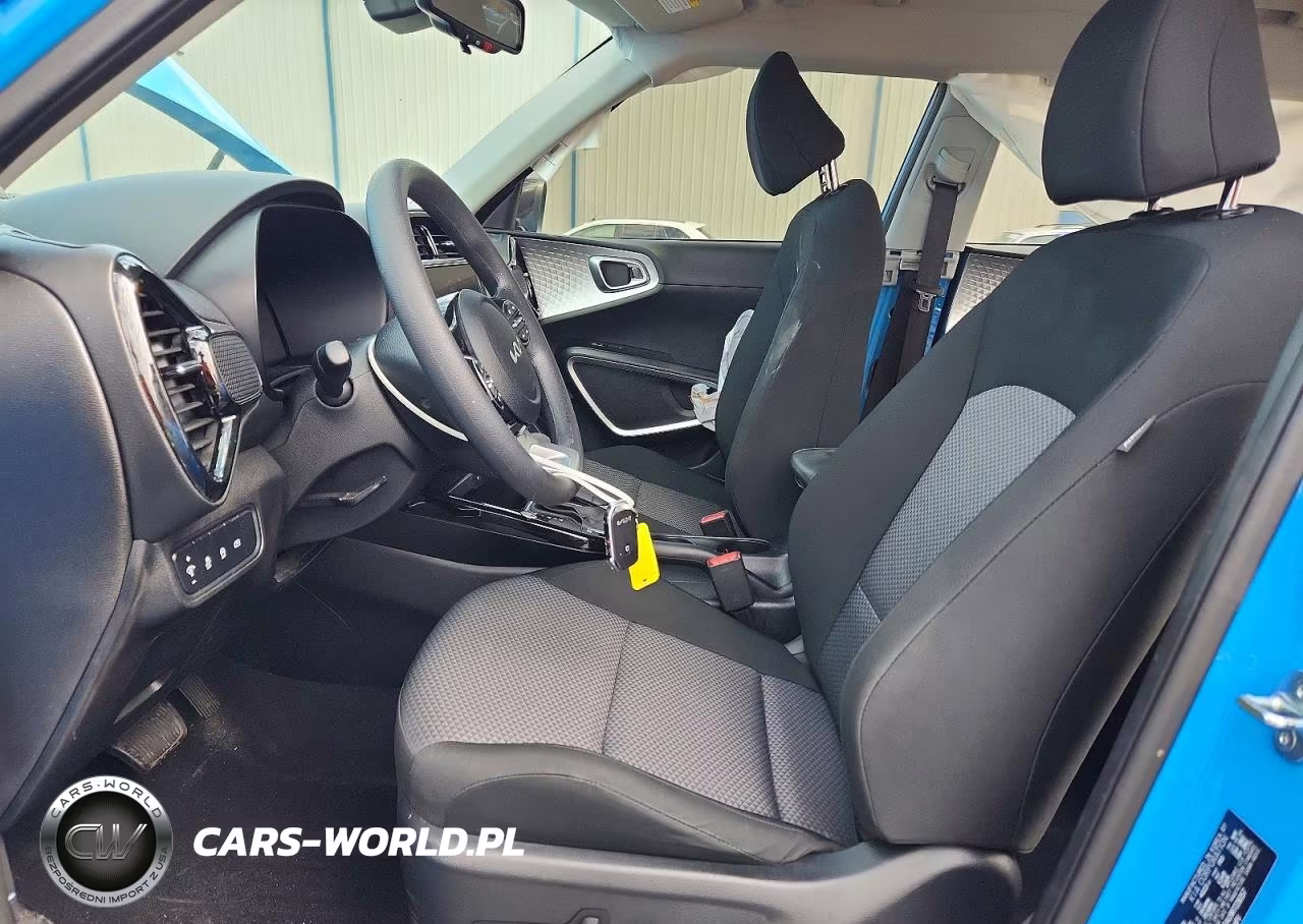 2024 Kia Soul S VIN:KNDJ23AU9R7228357 - 7