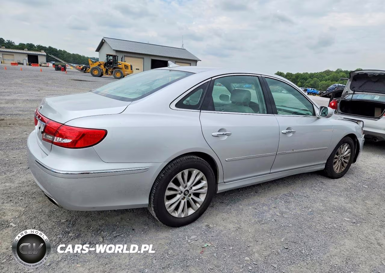 2011 Hyundai Azera Gls VIN:KMHFC4DD1BA539077 - 3