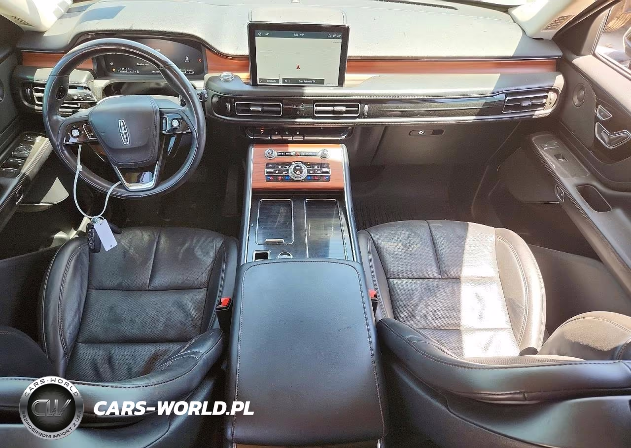 2020 Lincoln Aviator Reserve VIN:5LM5J7XC6LGL13196 - 8