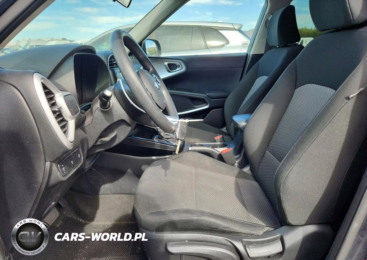 2020 Kia Soul Lx VIN:KNDJ23AU2L7047236 - 7