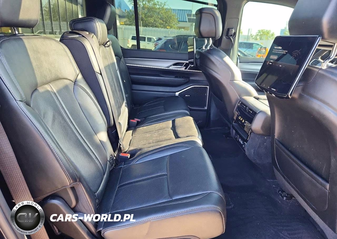 2023 Jeep Wagoneer Series Ii VIN:1C4SJVBP6PS512924 - 11