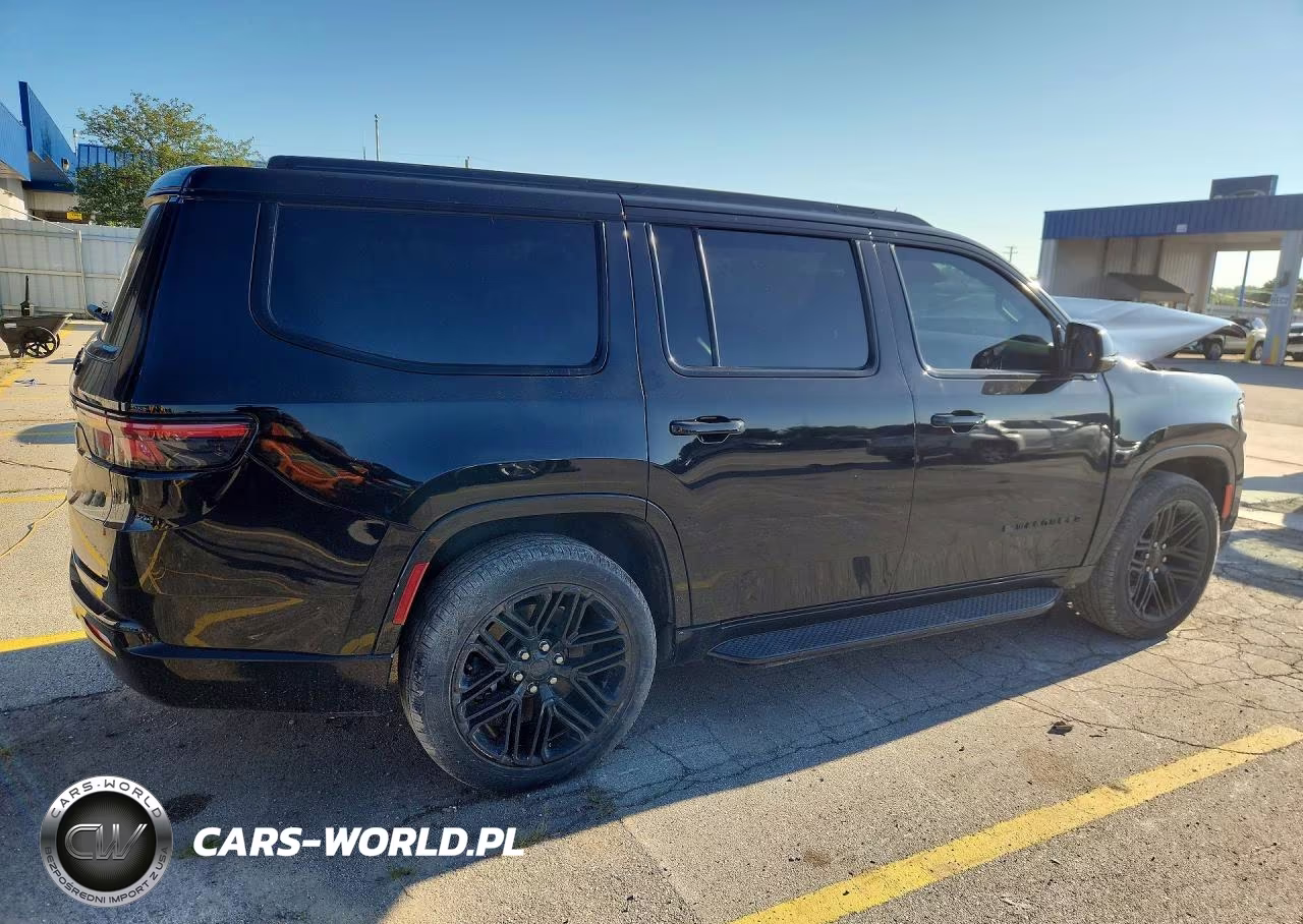 2023 Jeep Wagoneer Series Ii VIN:1C4SJVBP6PS512924 - 3