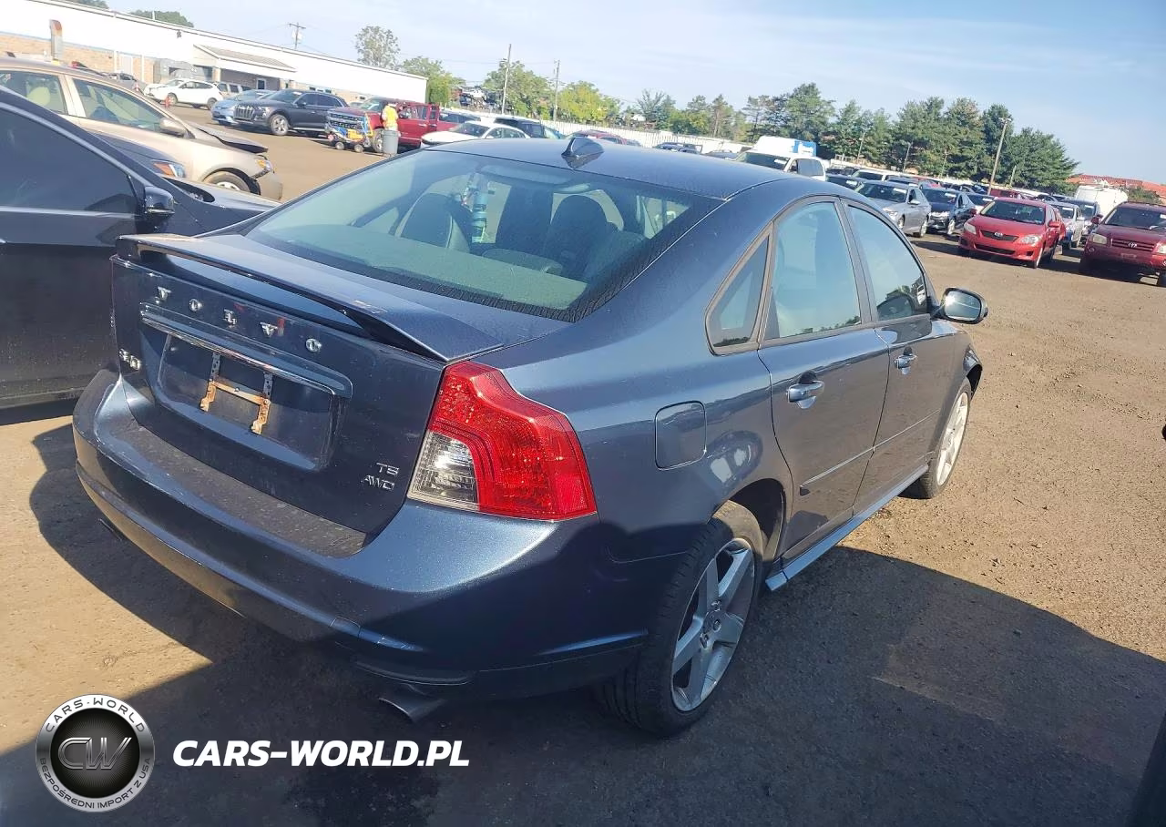 2010 Volvo S40 T5 VIN:YV1672MH6A2493314 - 3