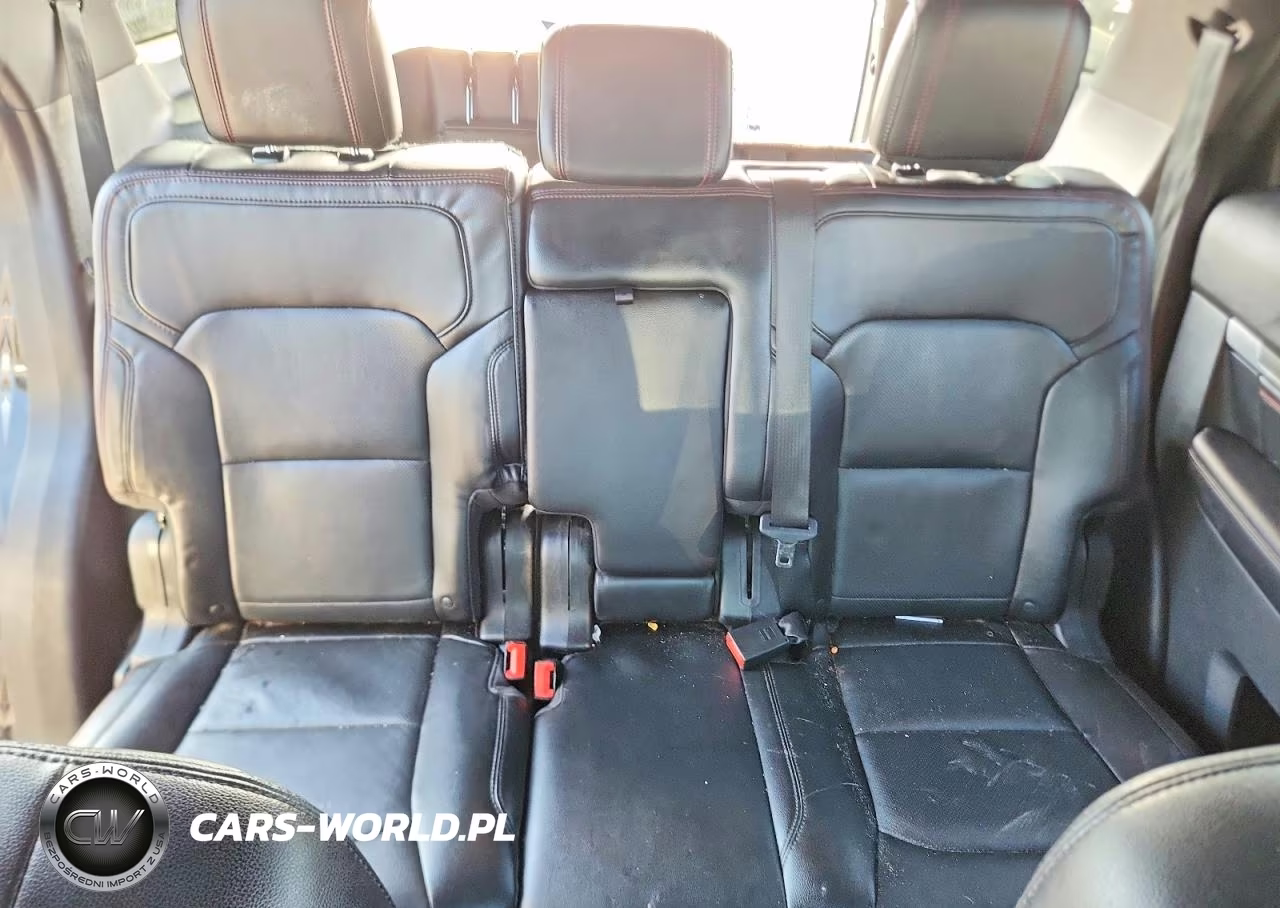 2016 Ford Explorer Sport VIN:1FM5K8GT2GGC56555 - 10