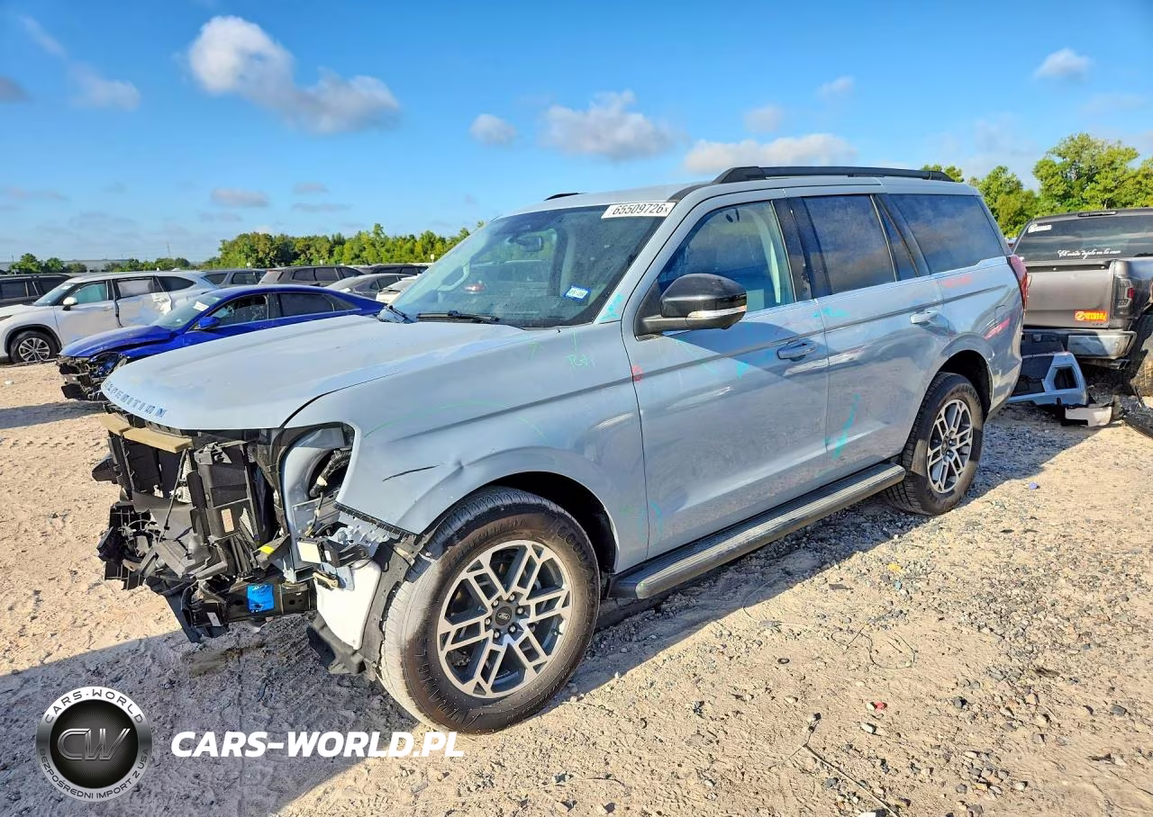2026 Ford Expedition Active