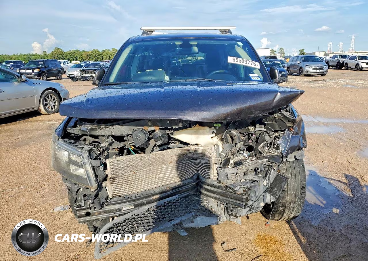 2019 Dodge Journey Crossroad VIN:3C4PDCGG0KT717334 - 5