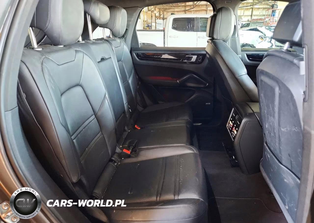 2019 Porsche Cayenne VIN:WP1AA2AY3KDA13725 - 11