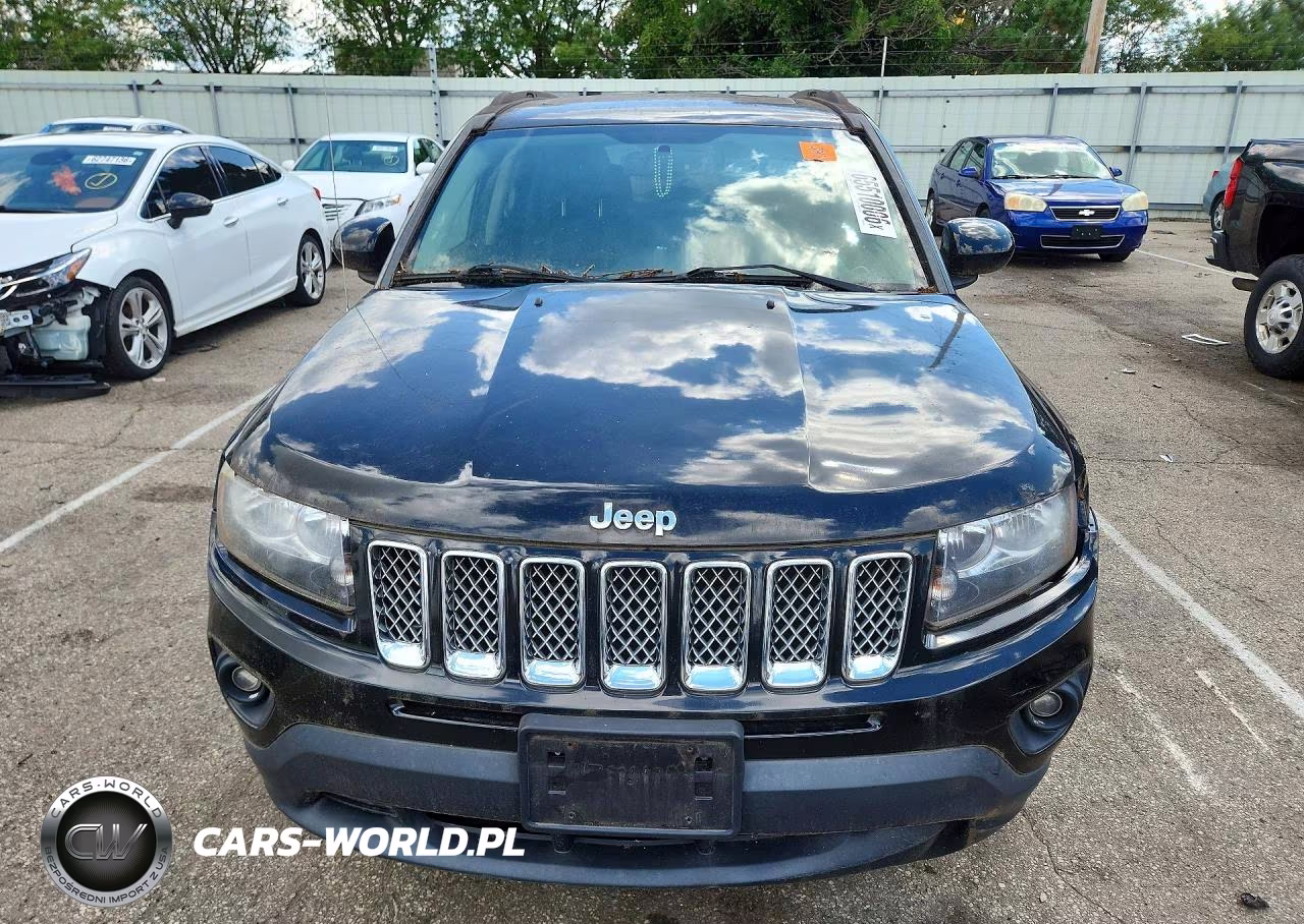 2014 Jeep Compass Latitude VIN:1C4NJDEB7ED809872 - 5