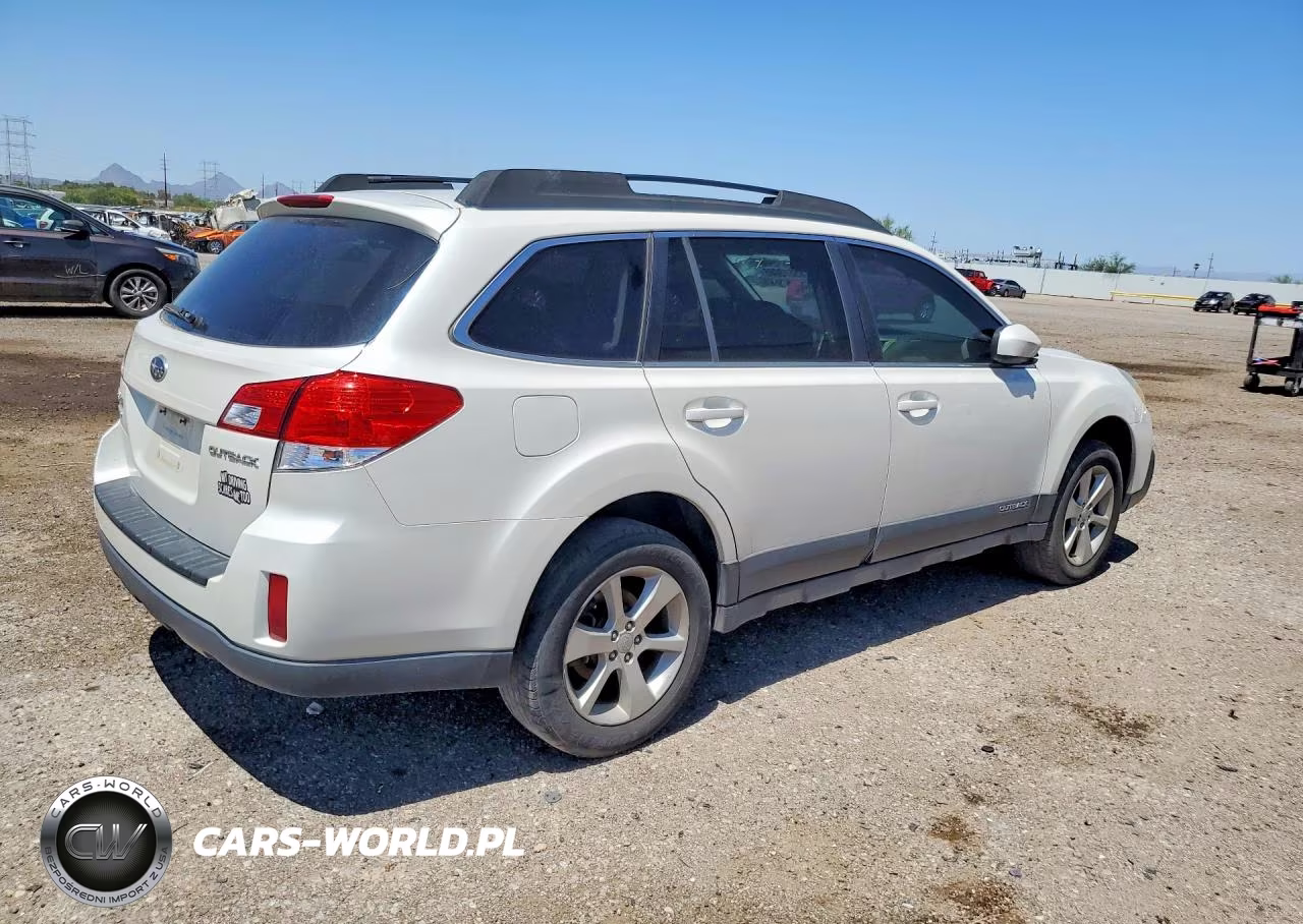 2013 Subaru Outback 2.5I Premium VIN:4S4BRCBC5D3267268 - 3