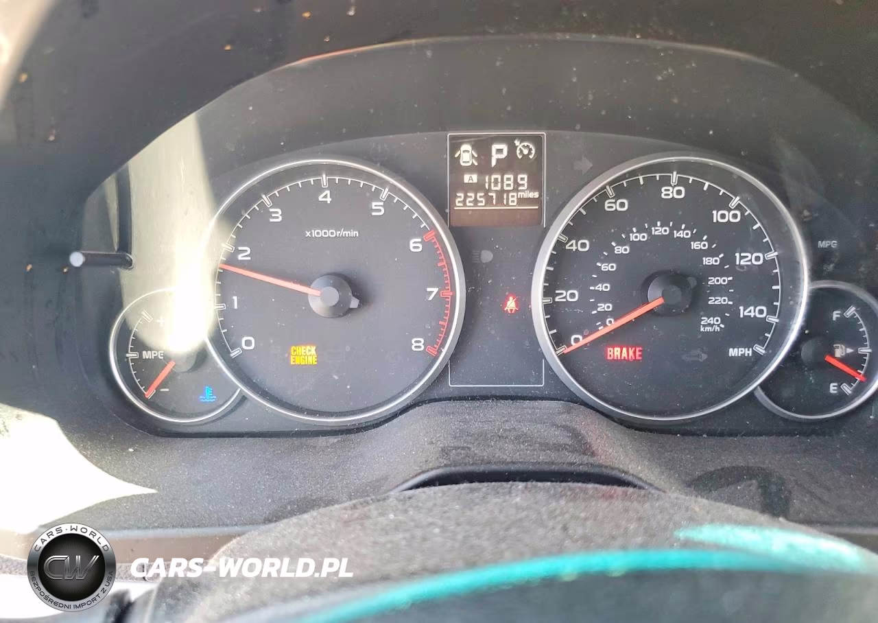 2013 Subaru Outback 2.5I Premium VIN:4S4BRCBC5D3267268 - 9