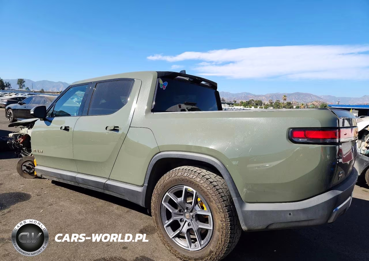 2022 Rivian R1T Launch Edition VIN:7FCTGAAL5NN001186 - 2