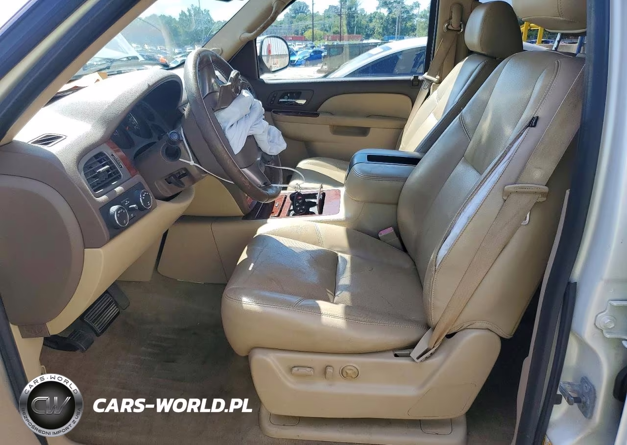 2010 Chevrolet Tahoe K1500 Ltz VIN:1GNUKCE0XAR184809 - 7