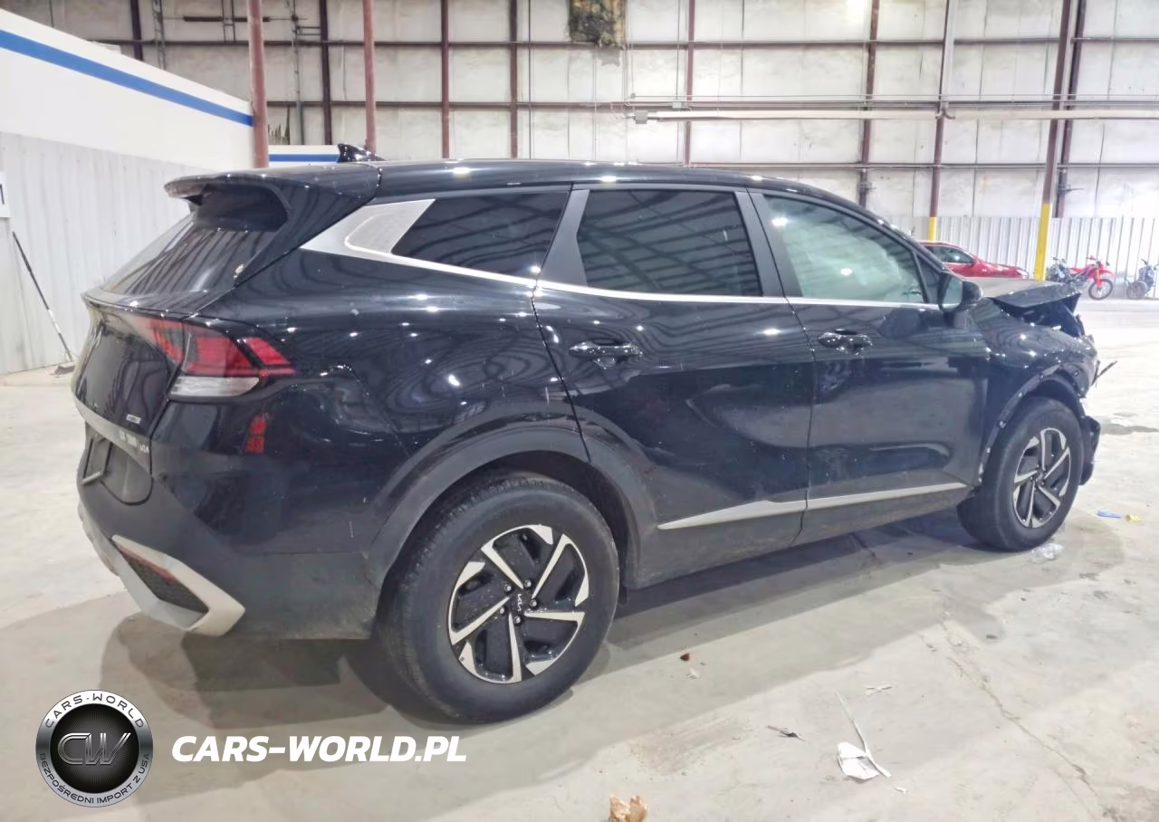 2025 Kia Sportage Lx VIN:KNDPUCDG6S7180851 - 3